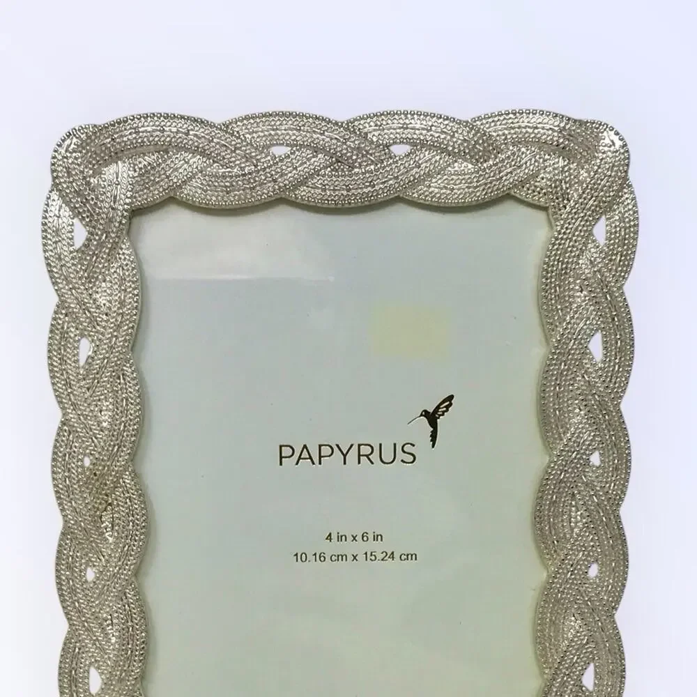 Papyrus NWT 4 x 6 Photo Frame Silver Finish with Braided Style Vintage